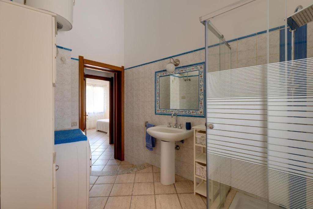 La Casa Delle Zie - Cabras Villa Bagian luar foto